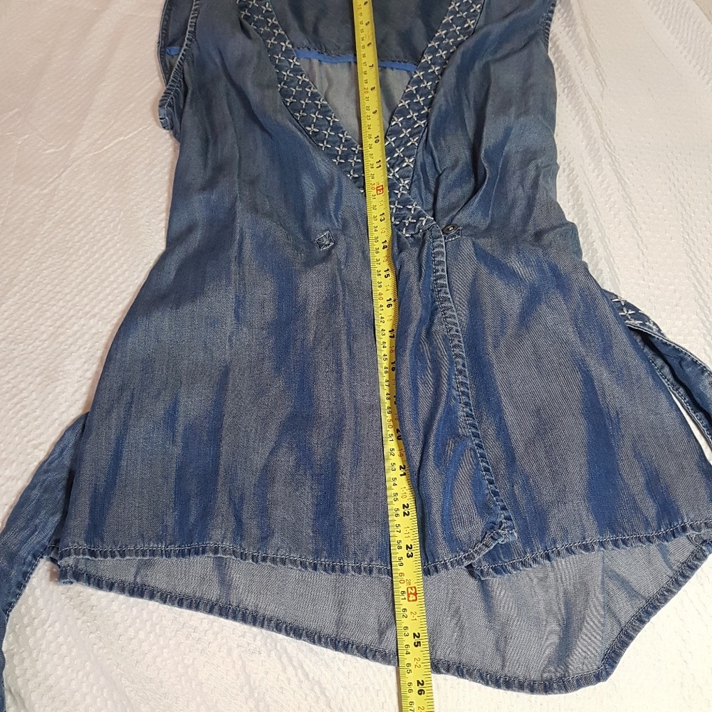 Anthropologie Holding Horses Chambray Top Size M - Picture 5 of 8